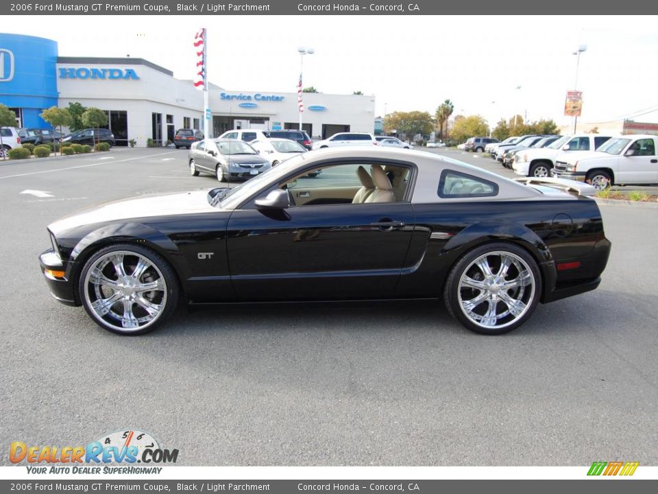 2006 Ford Mustang GT Premium Coupe Black / Light Parchment Photo #6