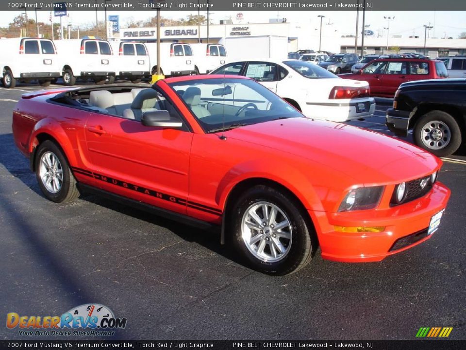 2007 Ford Mustang V6 Premium Convertible Torch Red / Light Graphite Photo #8