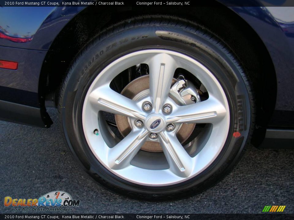 2010 Ford Mustang GT Coupe Kona Blue Metallic / Charcoal Black Photo #12