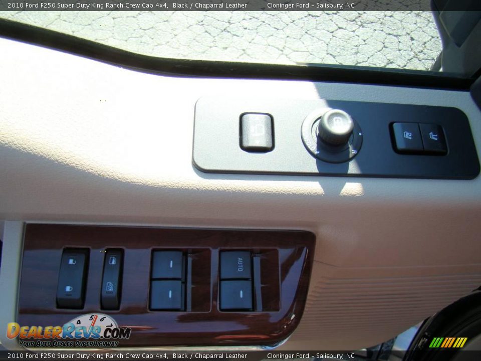 2010 Ford F250 Super Duty King Ranch Crew Cab 4x4 Black / Chaparral Leather Photo #19