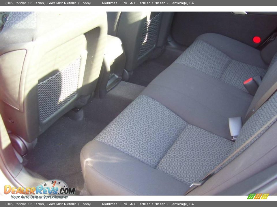 2009 Pontiac G6 Sedan Gold Mist Metallic / Ebony Photo #8
