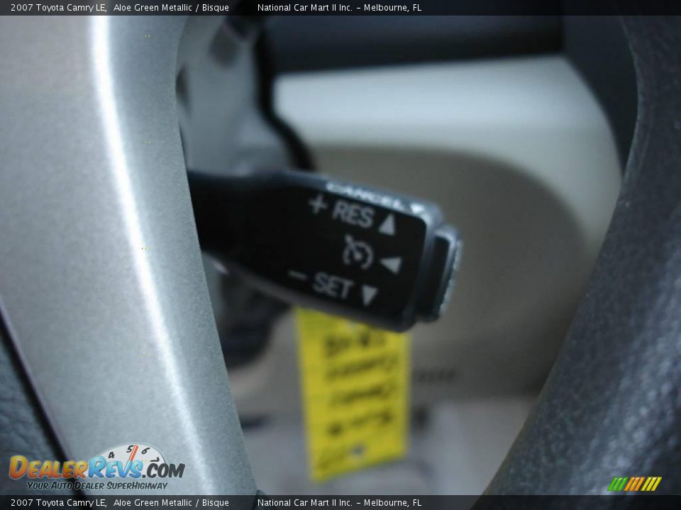 2007 Toyota Camry LE Aloe Green Metallic / Bisque Photo #15
