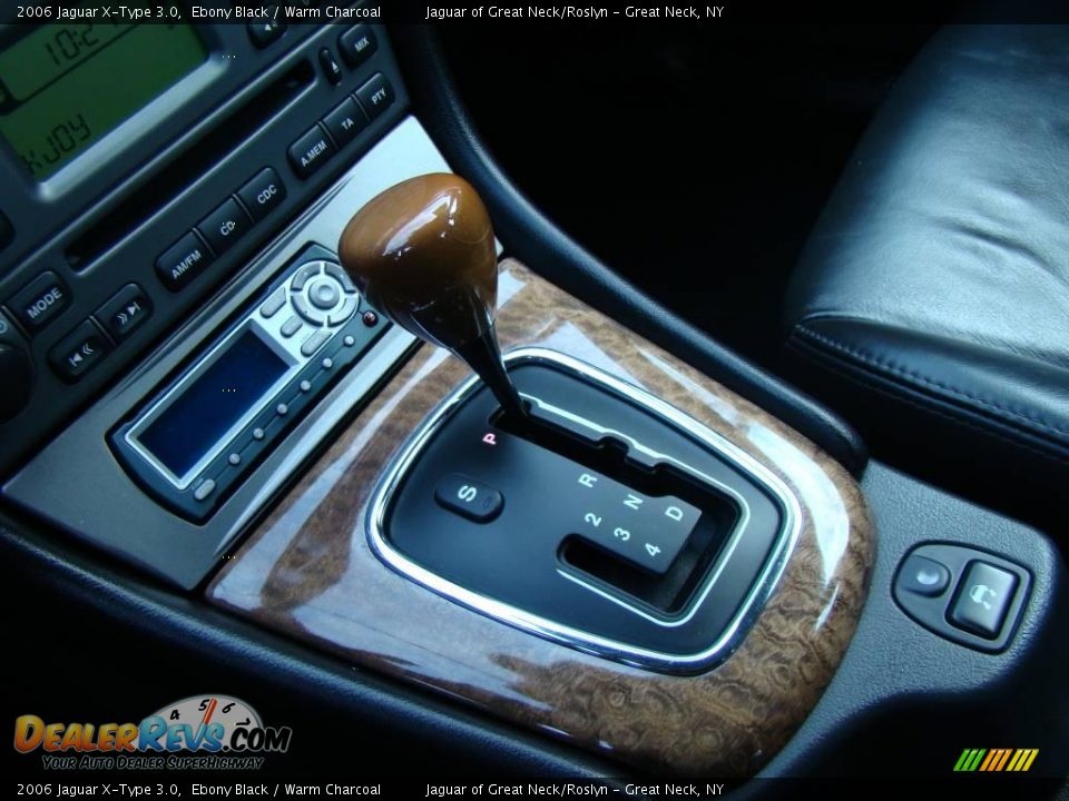2006 Jaguar X-Type 3.0 Ebony Black / Warm Charcoal Photo #15