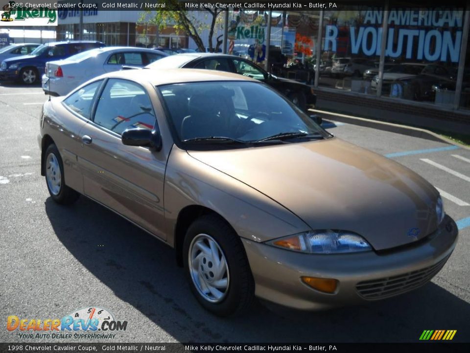 1998 Chevrolet Cavalier Coupe Gold Metallic / Neutral Photo #1