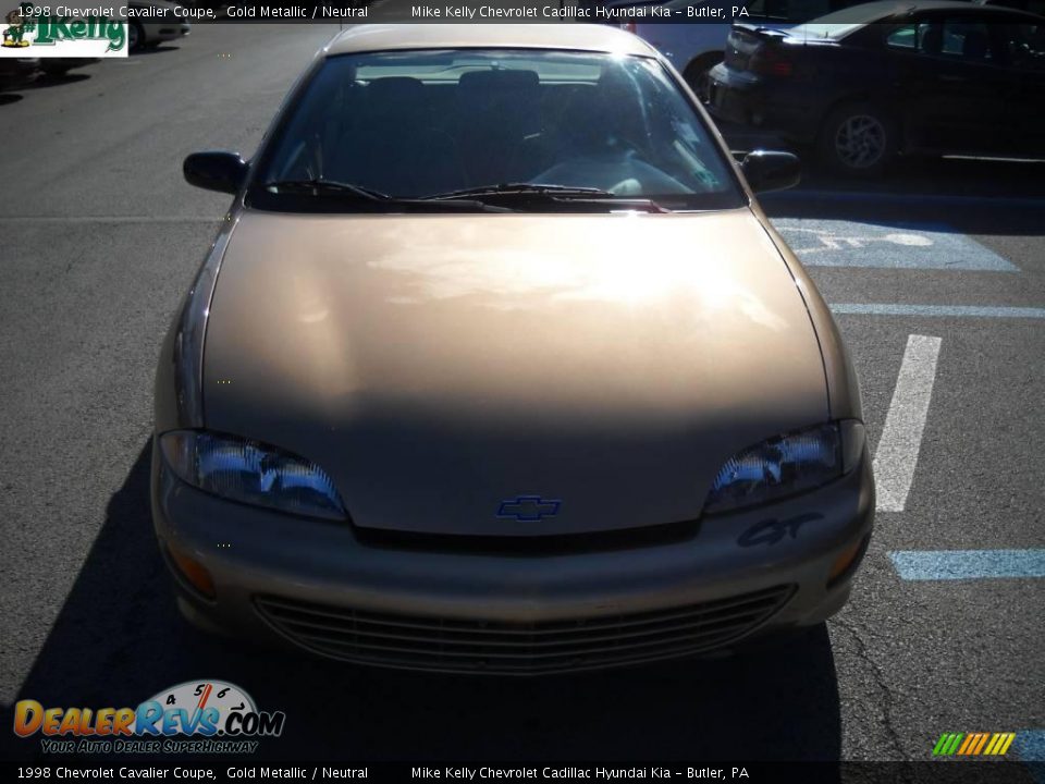 1998 Chevrolet Cavalier Coupe Gold Metallic / Neutral Photo #15