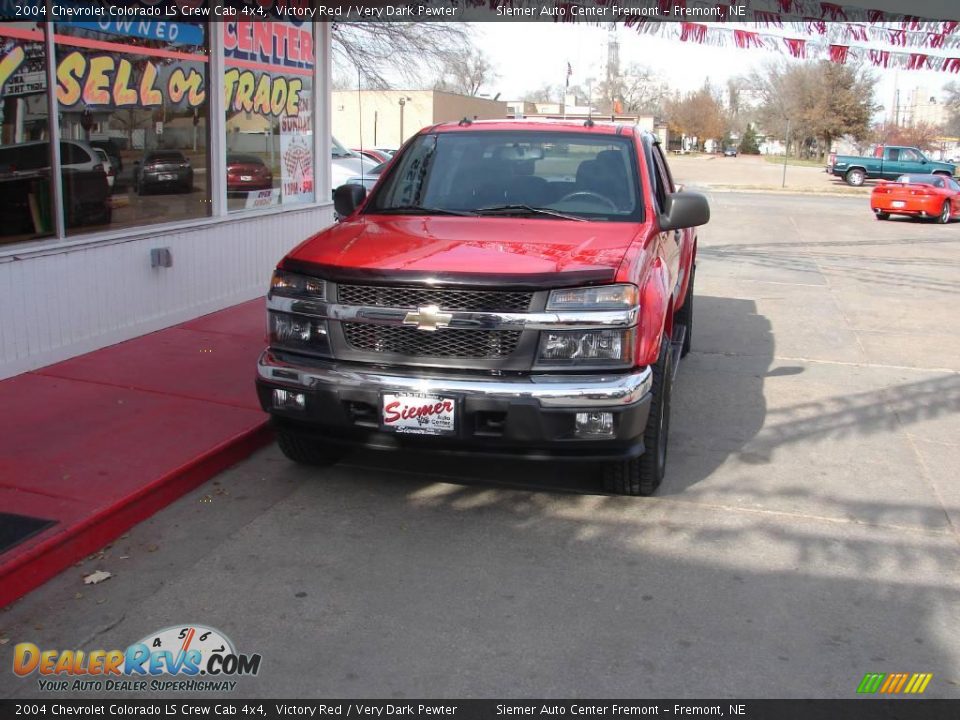 2004 Chevrolet Colorado LS Crew Cab 4x4 Victory Red / Very Dark Pewter Photo #4