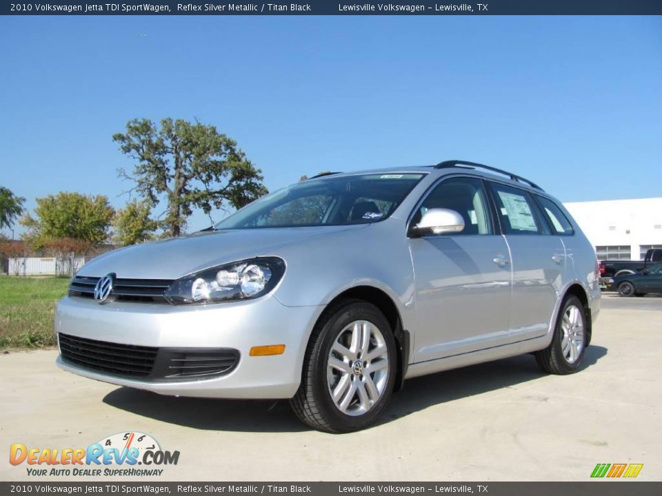 2010 Volkswagen Jetta TDI SportWagen Reflex Silver Metallic / Titan Black Photo #1