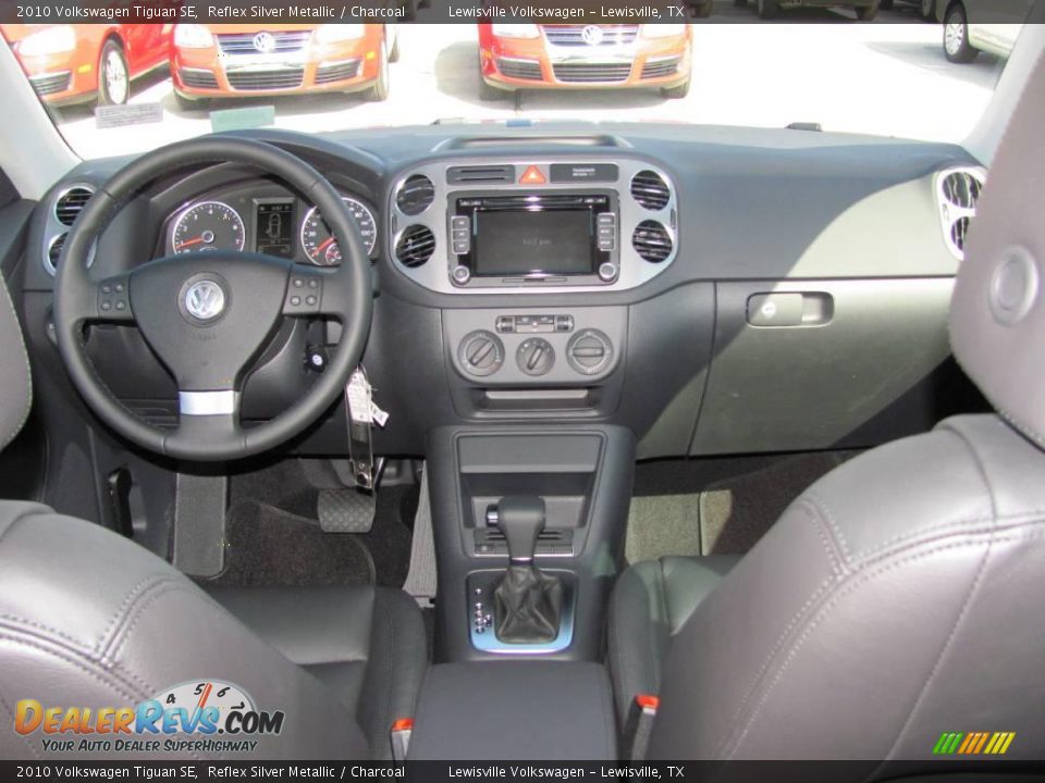 2010 Volkswagen Tiguan SE Reflex Silver Metallic / Charcoal Photo #5
