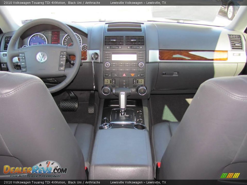 2010 Volkswagen Touareg TDI 4XMotion Black Uni / Anthracite Photo #5