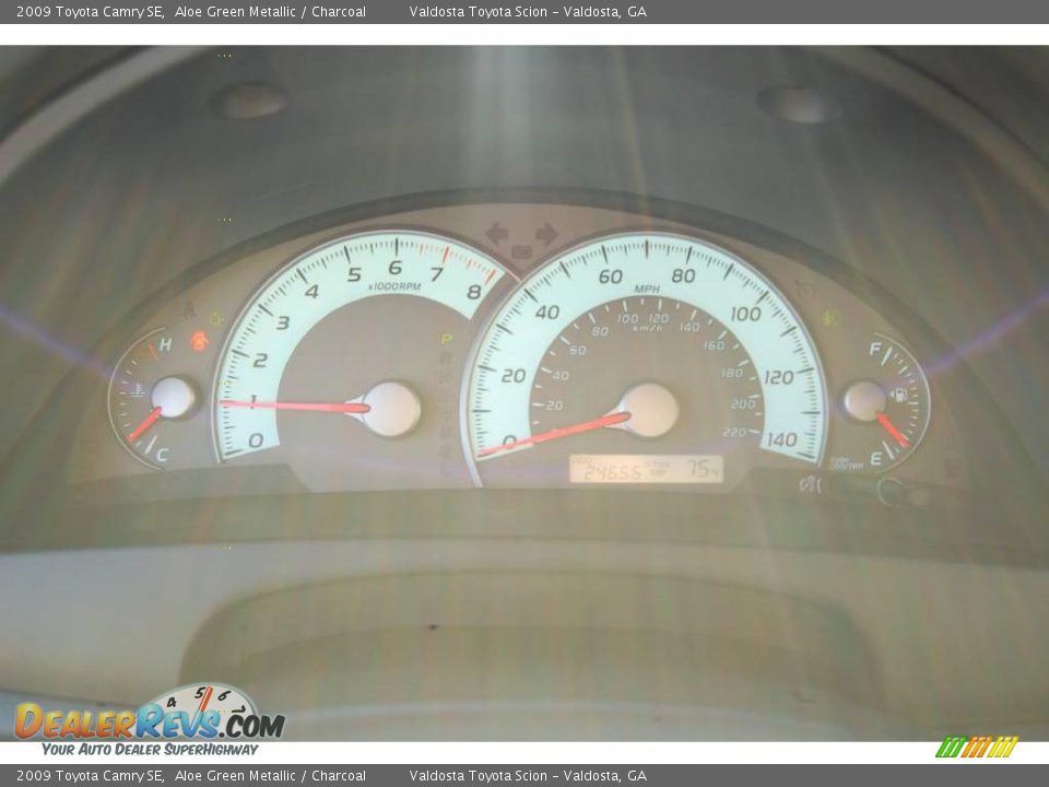2009 Toyota Camry SE Aloe Green Metallic / Charcoal Photo #10