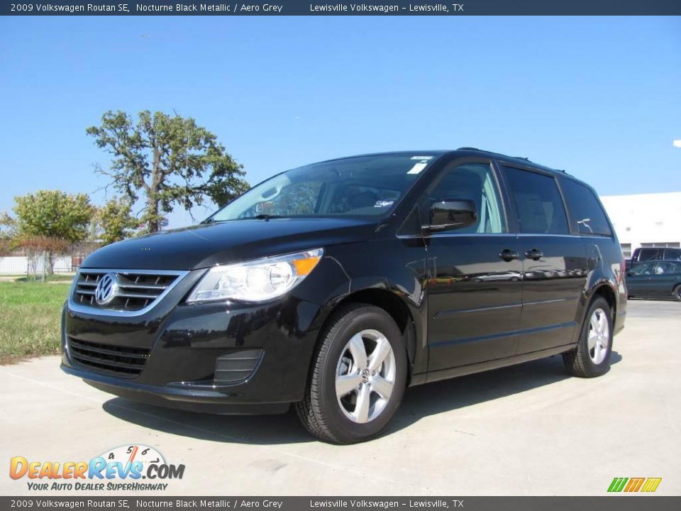 2009 Volkswagen Routan SE Nocturne Black Metallic / Aero Grey Photo #1