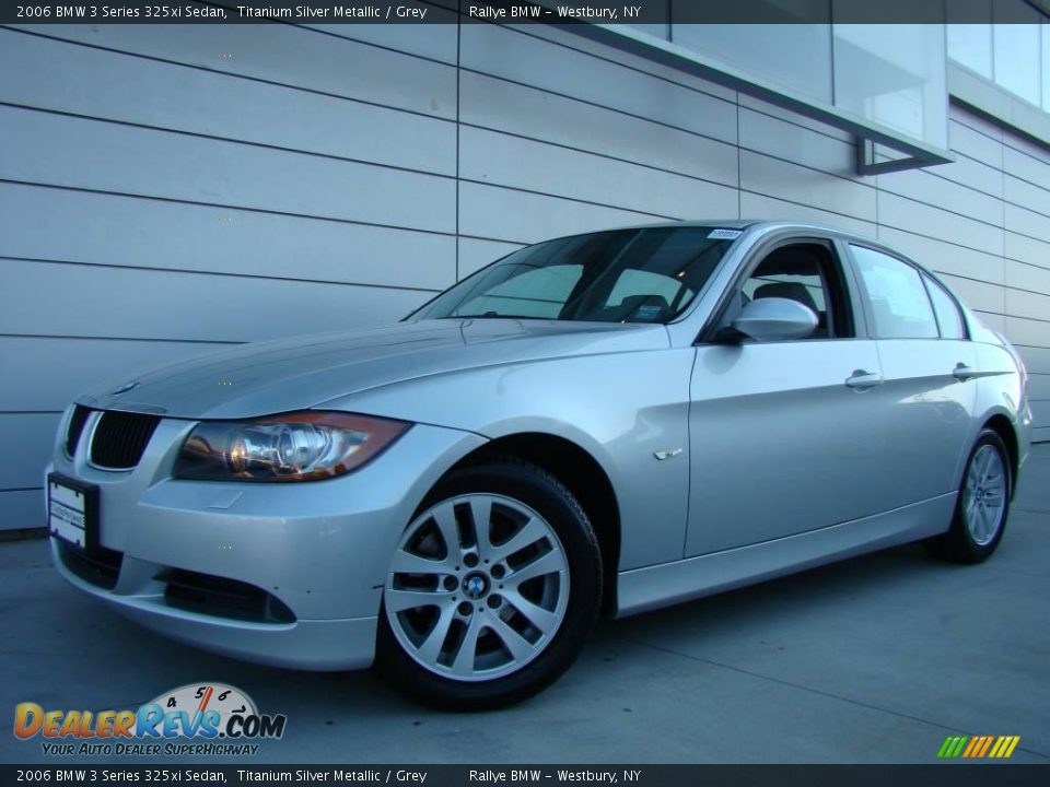 2006 BMW 3 Series 325xi Sedan Titanium Silver Metallic / Grey Photo #1
