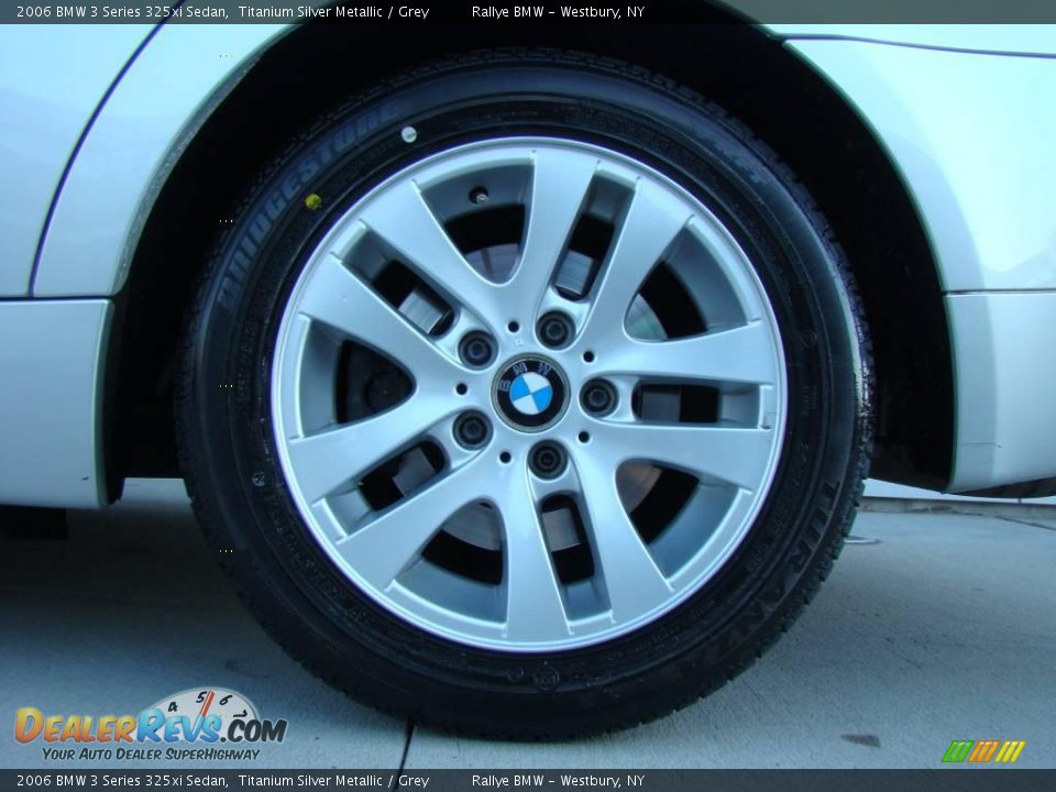 2006 BMW 3 Series 325xi Sedan Titanium Silver Metallic / Grey Photo #6