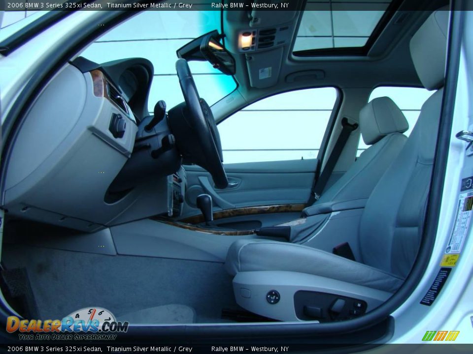2006 BMW 3 Series 325xi Sedan Titanium Silver Metallic / Grey Photo #9