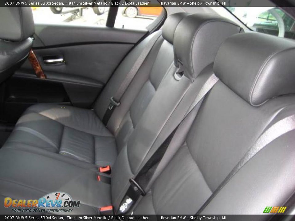 2007 BMW 5 Series 530xi Sedan Titanium Silver Metallic / Black Dakota Leather Photo #16