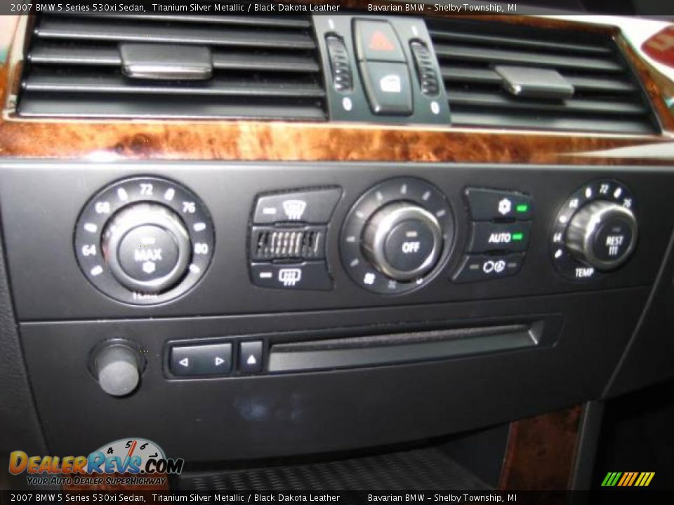 2007 BMW 5 Series 530xi Sedan Titanium Silver Metallic / Black Dakota Leather Photo #19