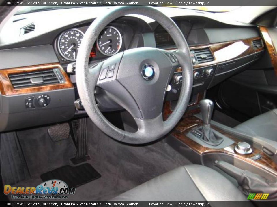 2007 BMW 5 Series 530i Sedan Titanium Silver Metallic / Black Dakota Leather Photo #13