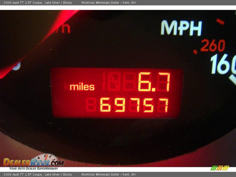 2000 Audi TT 1.8T Coupe Lake Silver / Ebony Photo #17