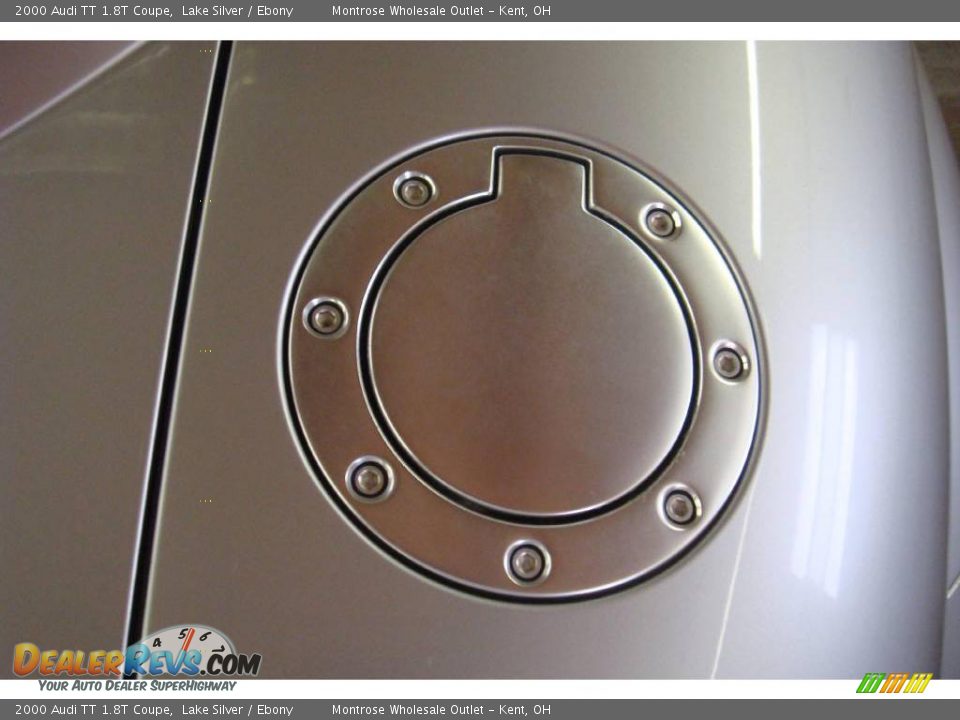 2000 Audi TT 1.8T Coupe Lake Silver / Ebony Photo #23
