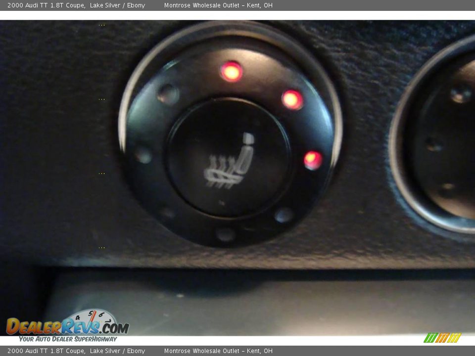 2000 Audi TT 1.8T Coupe Lake Silver / Ebony Photo #26