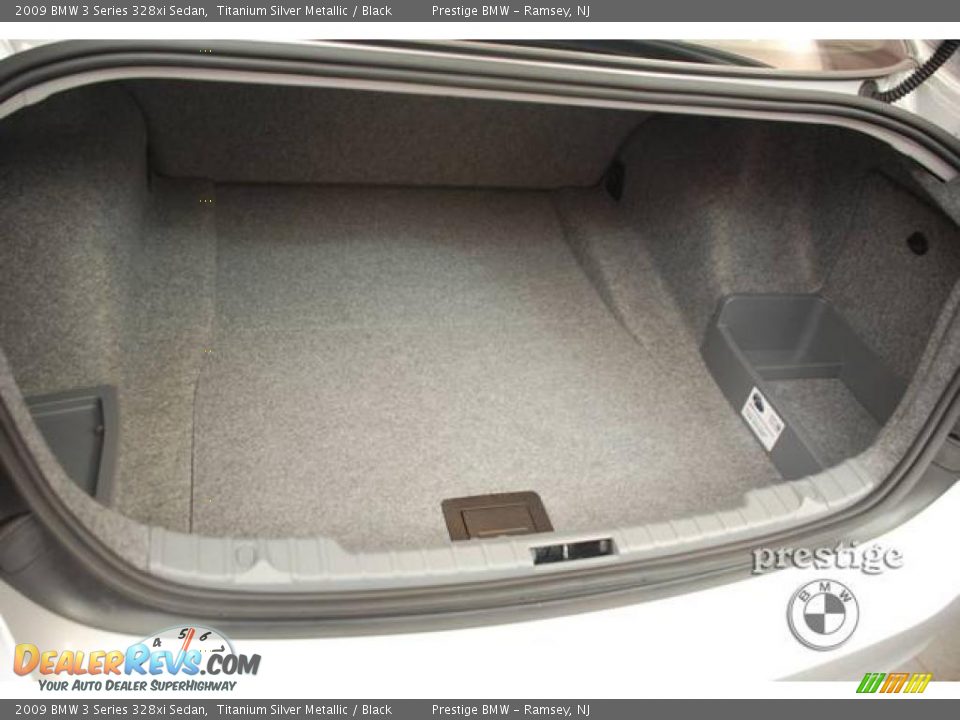 2009 BMW 3 Series 328xi Sedan Titanium Silver Metallic / Black Photo #7