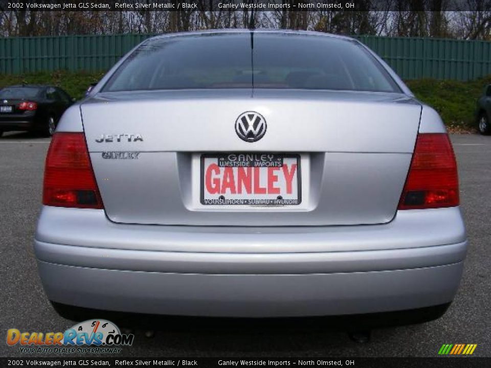 2002 Volkswagen Jetta GLS Sedan Reflex Silver Metallic / Black Photo #4