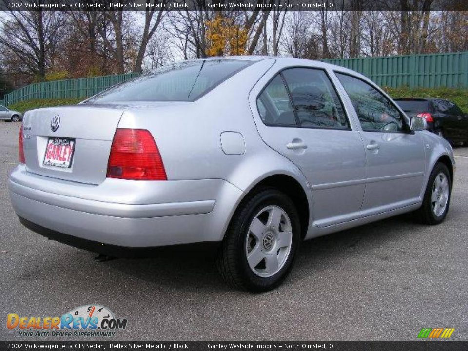 2002 Volkswagen Jetta GLS Sedan Reflex Silver Metallic / Black Photo #5