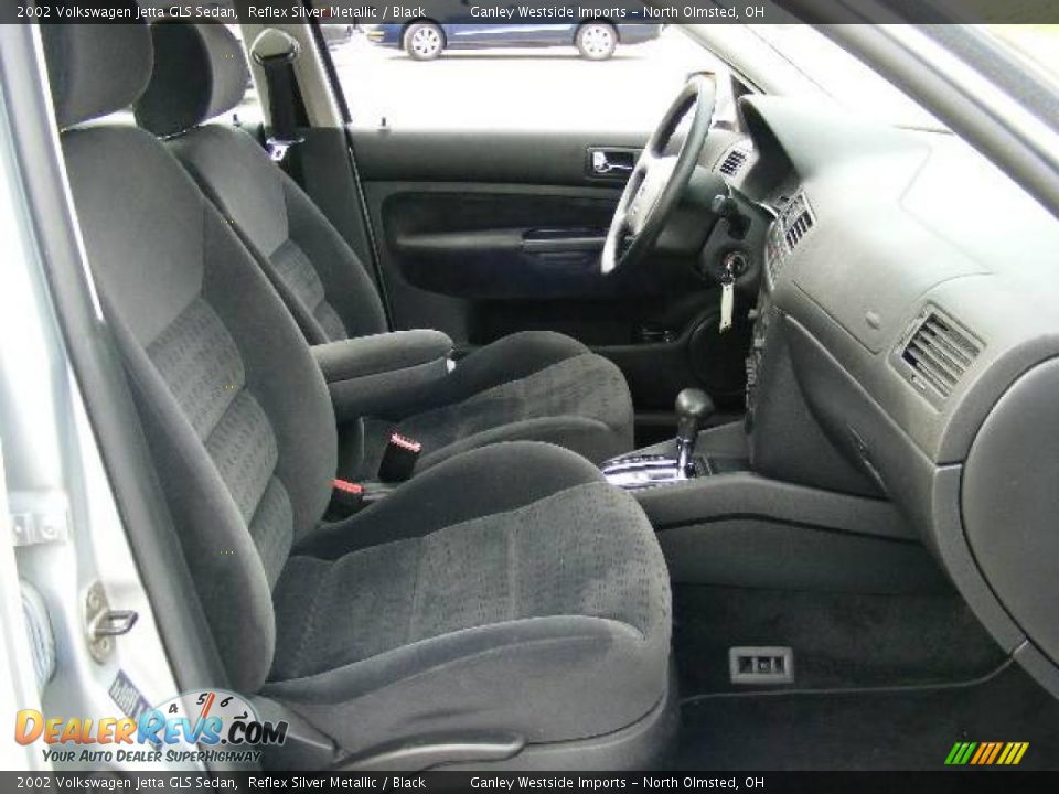 2002 Volkswagen Jetta GLS Sedan Reflex Silver Metallic / Black Photo #13
