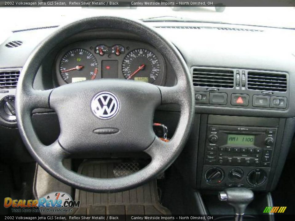 2002 Volkswagen Jetta GLS Sedan Reflex Silver Metallic / Black Photo #14