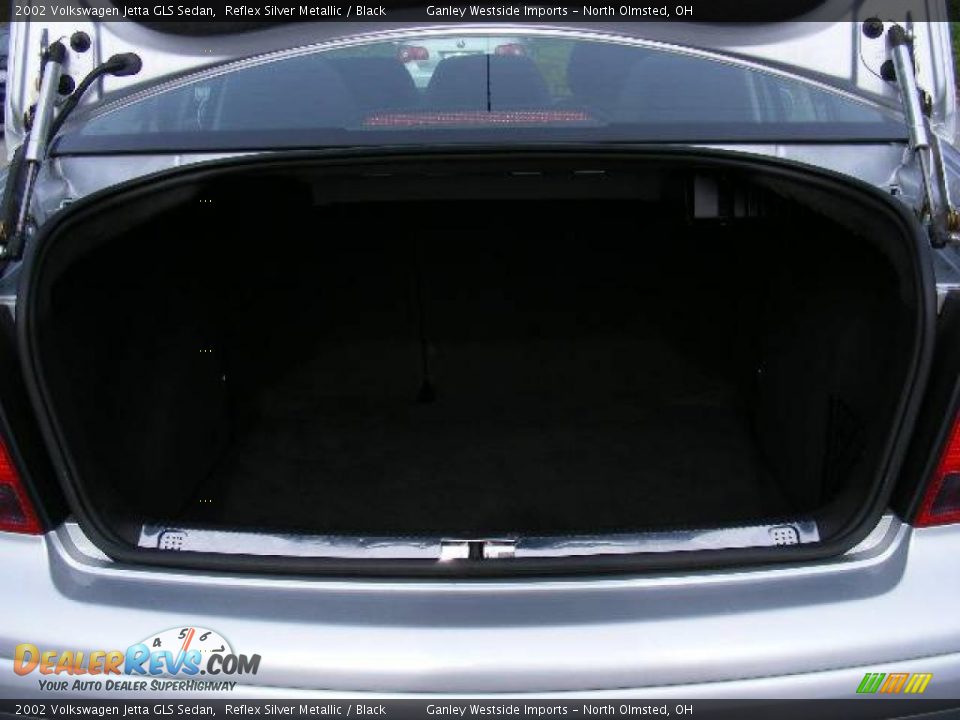 2002 Volkswagen Jetta GLS Sedan Reflex Silver Metallic / Black Photo #21