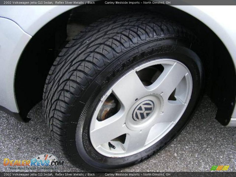 2002 Volkswagen Jetta GLS Sedan Reflex Silver Metallic / Black Photo #22