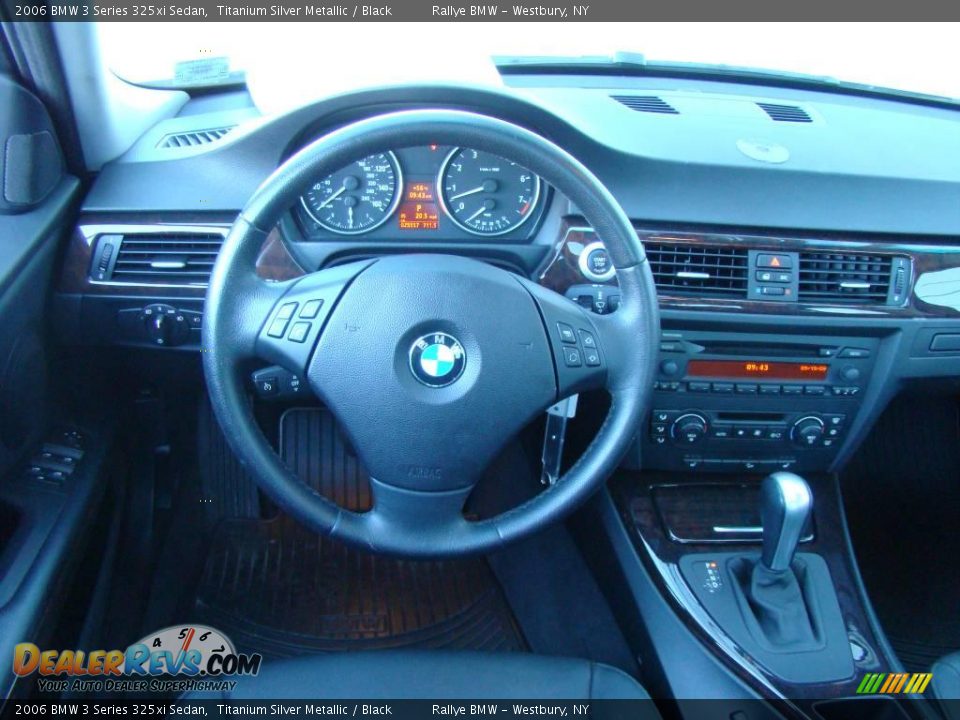 2006 BMW 3 Series 325xi Sedan Titanium Silver Metallic / Black Photo #11