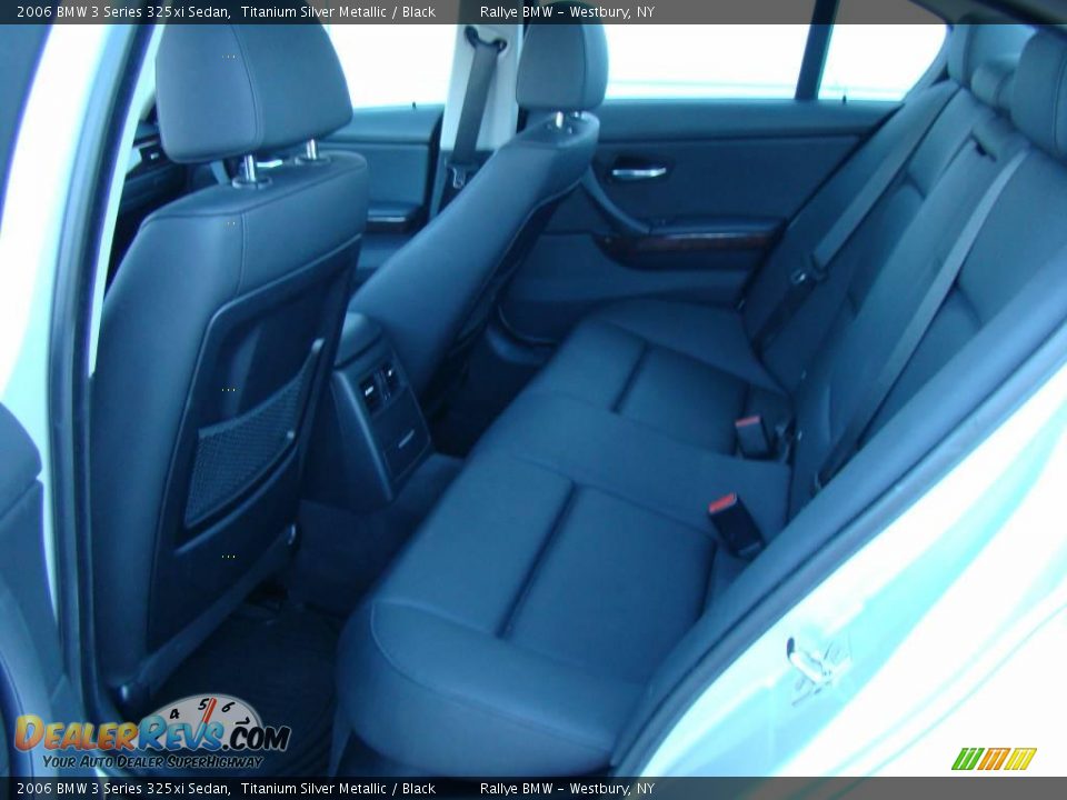 2006 BMW 3 Series 325xi Sedan Titanium Silver Metallic / Black Photo #12