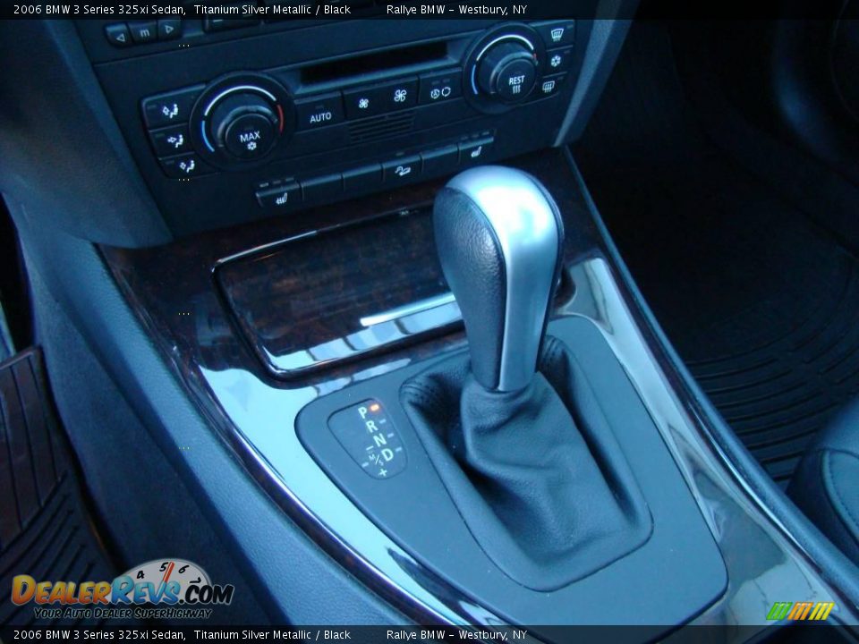 2006 BMW 3 Series 325xi Sedan Titanium Silver Metallic / Black Photo #14