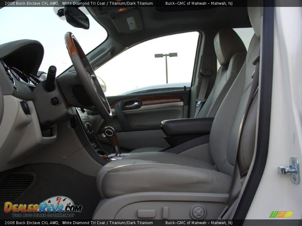 2008 Buick Enclave CXL AWD White Diamond Tri Coat / Titanium/Dark Titanium Photo #9