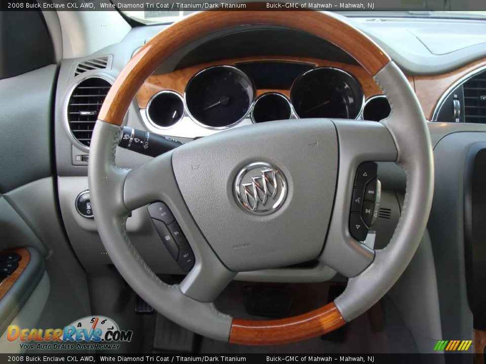 2008 Buick Enclave CXL AWD White Diamond Tri Coat / Titanium/Dark Titanium Photo #17