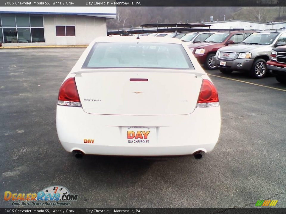 2006 Chevrolet Impala SS White / Gray Photo #5