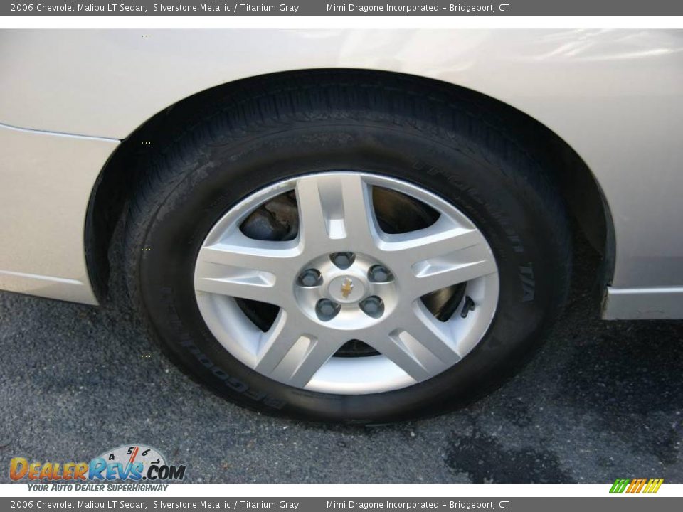 2006 Chevrolet Malibu LT Sedan Silverstone Metallic / Titanium Gray Photo #6