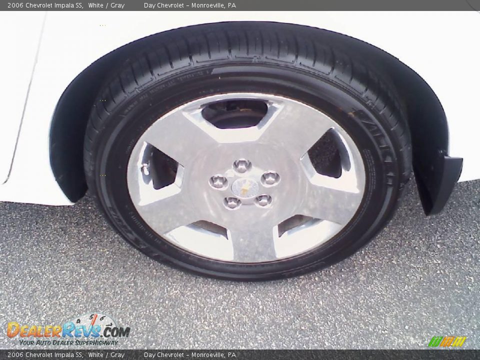 2006 Chevrolet Impala SS White / Gray Photo #19