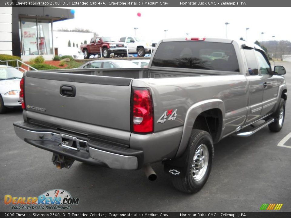 2006 Chevrolet Silverado 2500HD LT Extended Cab 4x4 Graystone Metallic / Medium Gray Photo #2