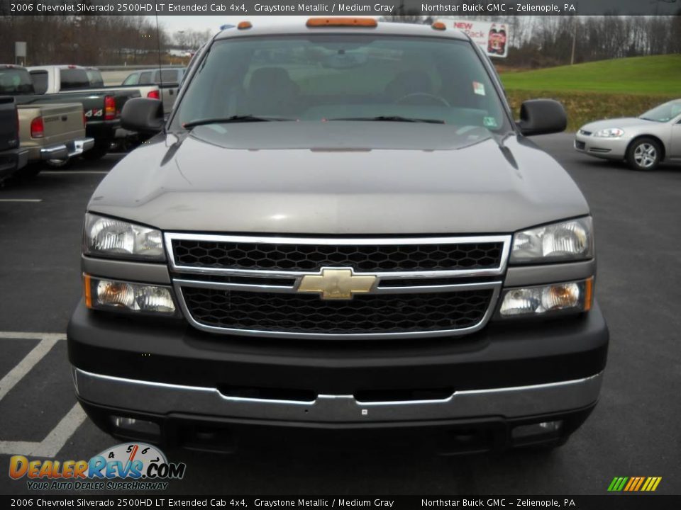 2006 Chevrolet Silverado 2500HD LT Extended Cab 4x4 Graystone Metallic / Medium Gray Photo #15