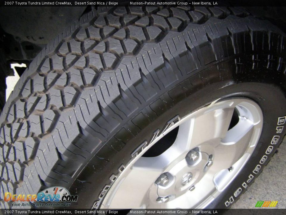 2007 Toyota Tundra Limited CrewMax Desert Sand Mica / Beige Photo #12