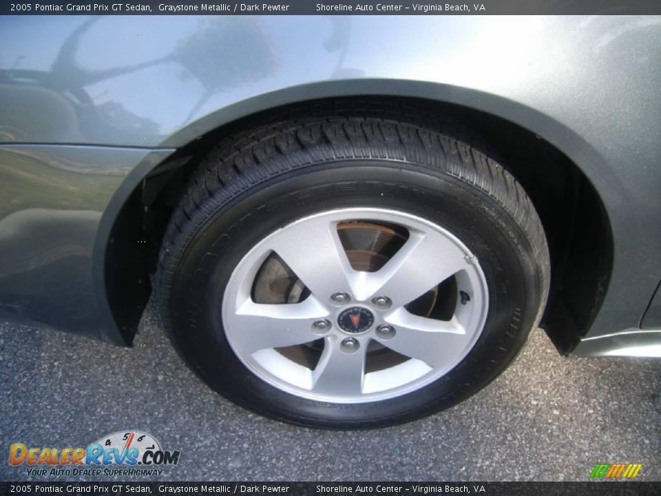 2005 Pontiac Grand Prix GT Sedan Graystone Metallic / Dark Pewter Photo #10