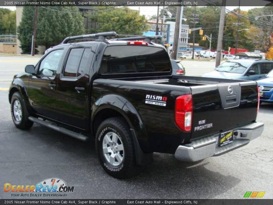 2005 Nissan Frontier Nismo Crew Cab 4x4 Super Black / Graphite Photo #5