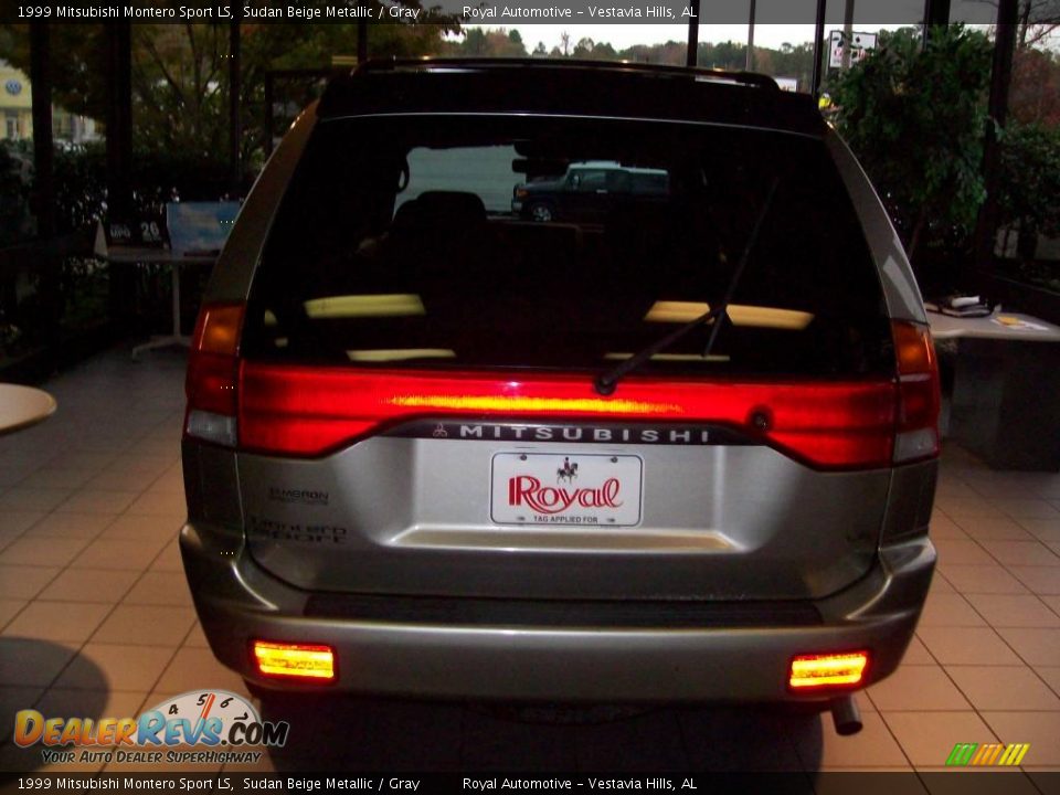 1999 Mitsubishi Montero Sport LS Sudan Beige Metallic / Gray Photo #6