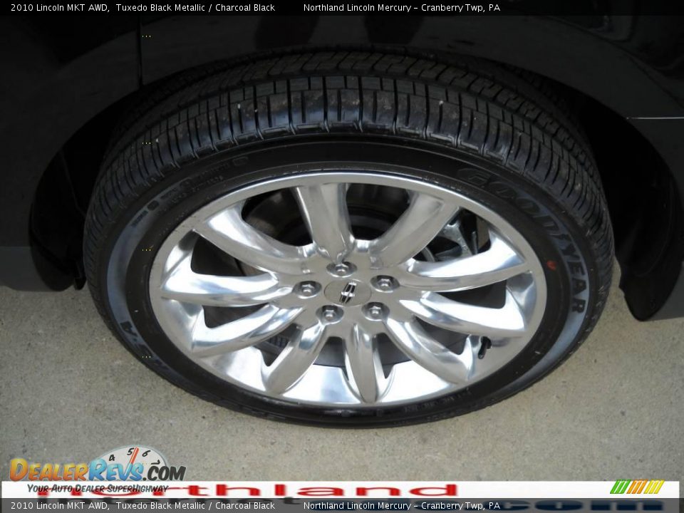 2010 Lincoln MKT AWD Tuxedo Black Metallic / Charcoal Black Photo #12
