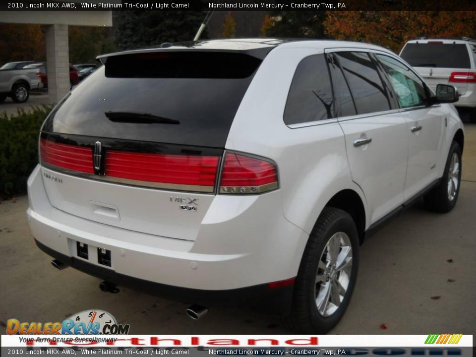 2010 Lincoln MKX AWD White Platinum Tri-Coat / Light Camel Photo #2