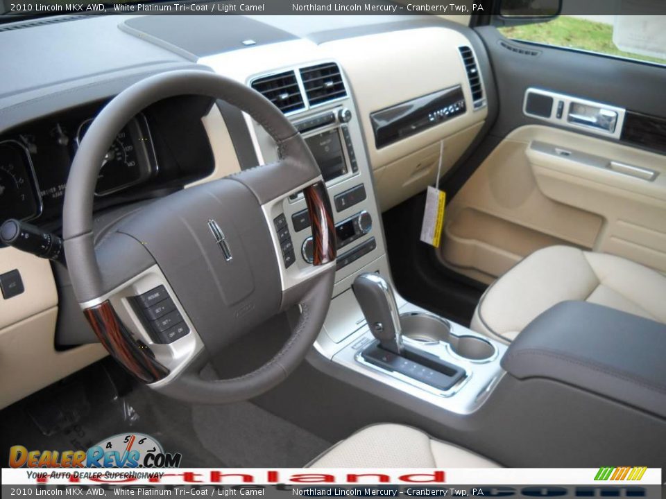 2010 Lincoln MKX AWD White Platinum Tri-Coat / Light Camel Photo #7