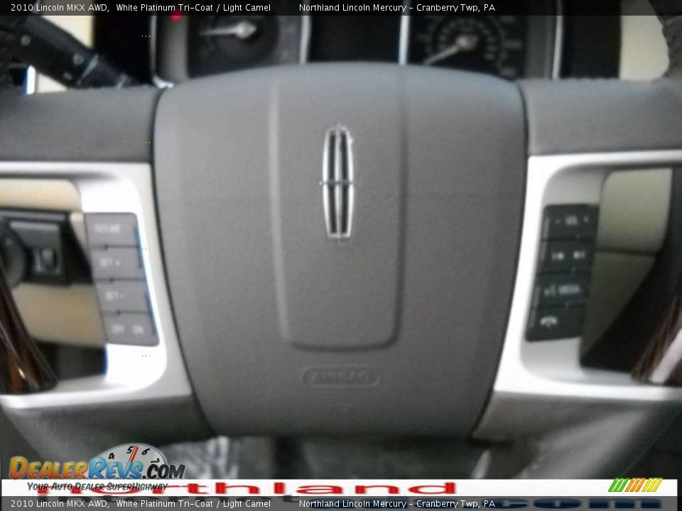 2010 Lincoln MKX AWD White Platinum Tri-Coat / Light Camel Photo #20