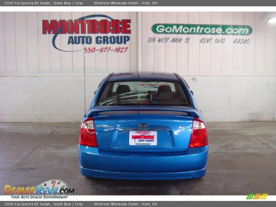2006 Kia Spectra EX Sedan Spark Blue / Gray Photo #4